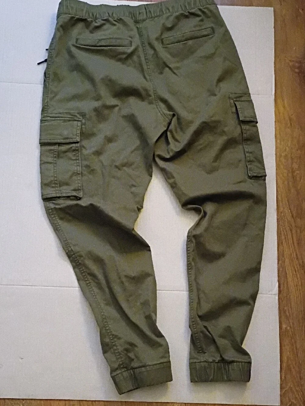 Old Navy lightweight cargo